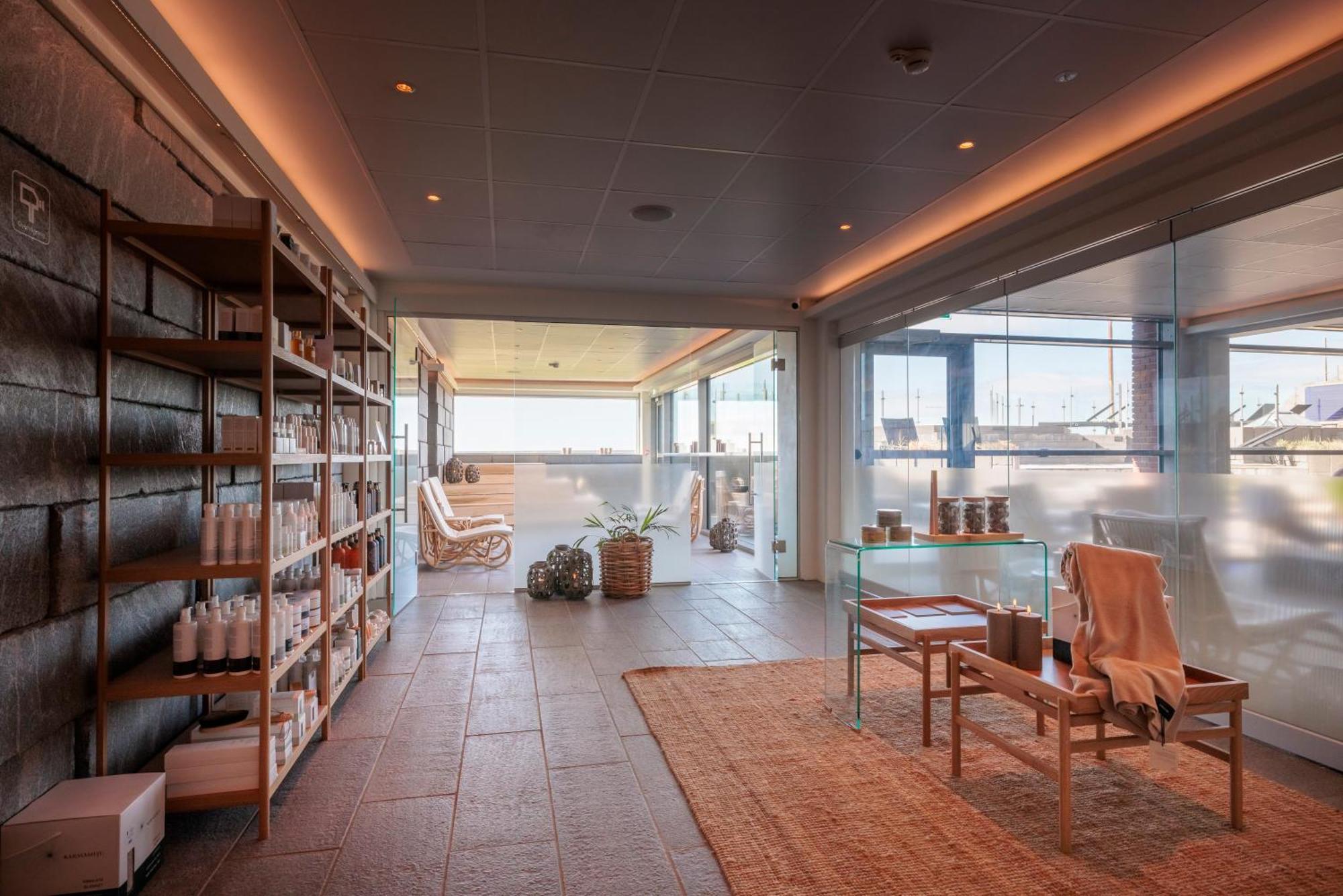 Griffen Spa Hotel Ronne Exterior photo